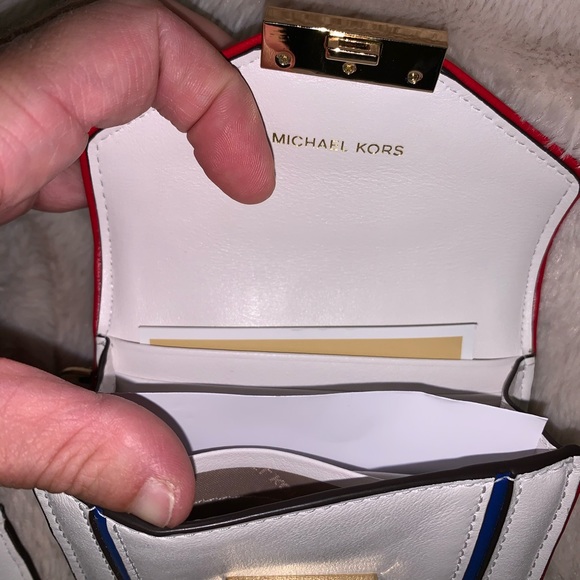 Michael Kores🌈NWTs🌈Whitney rainbow trim wallet - Picture 7 of 16
